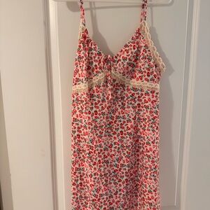 Floral Lace Trim dress